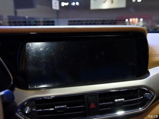 陸風(fēng)汽車 陸風(fēng)榮曜 2020款 1.5GTDI 自動智·曜